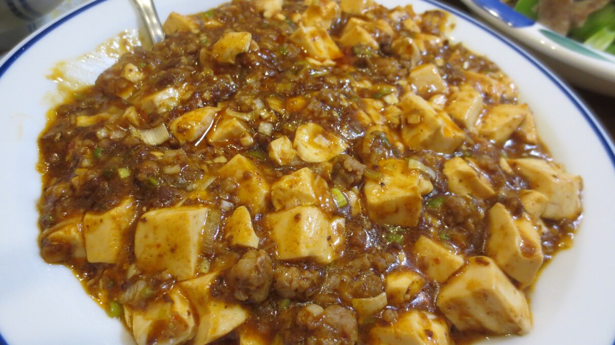 丸美屋のマーボー豆腐 お肉増量 ネギ増量で大満足 レシピ 作り方 By Thianhoom 楽天レシピ